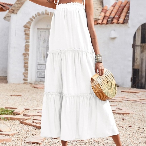 BTFBM Dresses & Skirts - BTFBM Women’s White Strap Casual Tiered Ruffle Boho Maxi Dress size medium